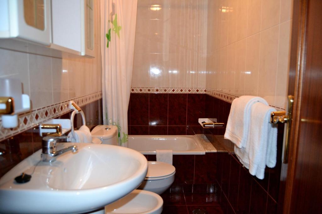 Hostal Residencia Bahia ラクセ エクステリア 写真