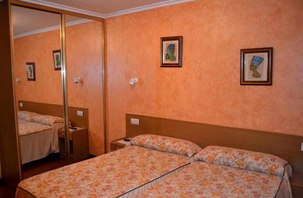 Hostal Residencia Bahia ラクセ エクステリア 写真